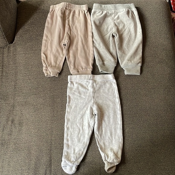 Bundle of Neutral Colored Baby Pants Size 6M - Picture 5 of 6